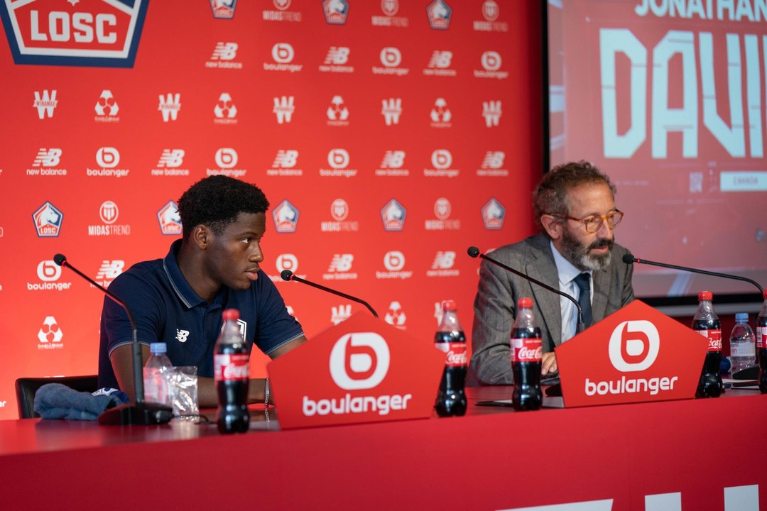 "Je veux devenir meilleur ici" - Jonathan David face aux médias