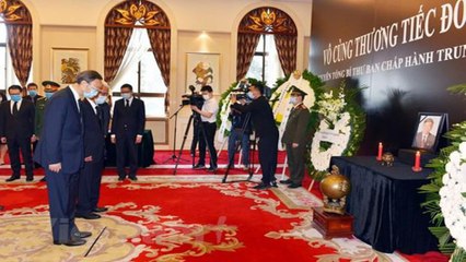 Toàn cảnh lễ viếng nguyên Tổng Bí thư Lê Khả Phiêu tại Trung Quốc | VTC