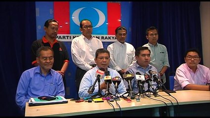 Скачать видео: Pakatan denies holding joint PC with Dr M