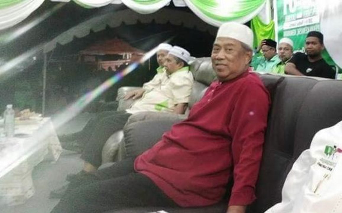 Muhyiddin pitches one-on-one contest in GE14