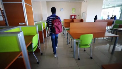 Pilot olma hayallerini gerçekleştirmek için Türkiye'yi seçtiler - KONYA