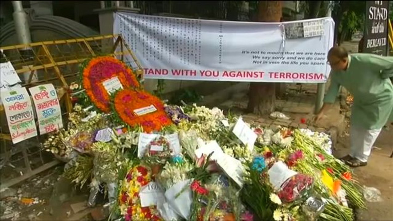 Bangladesh's Eid festivities in shadow of escalating violence