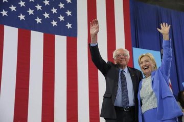 Sanders endorses Clinton in US presidential race