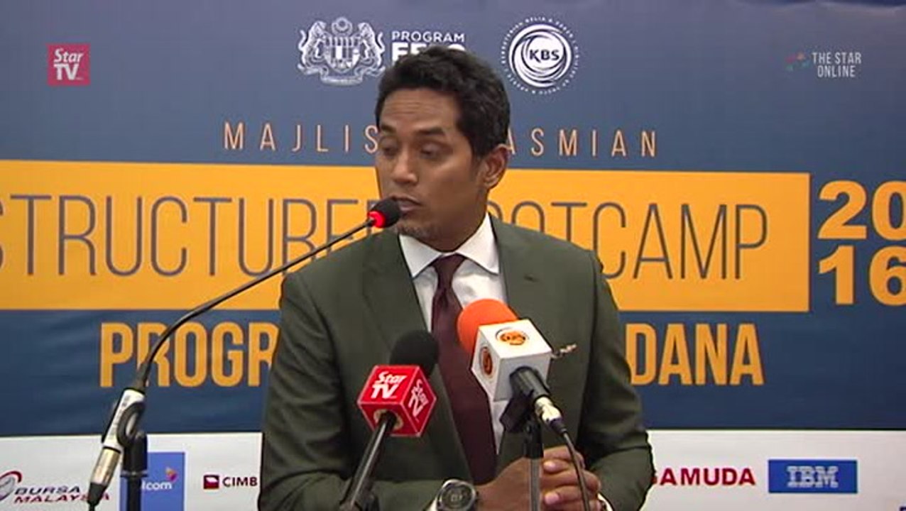 Khairy: Don’t drag a state into a personal problem
