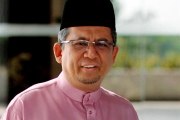 Terengganu MB stands firm