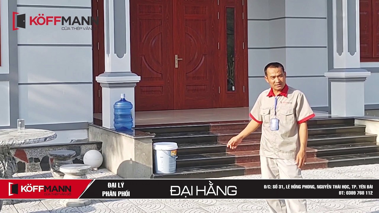 Review cửa thép vân gỗ 4 cánh lệch đẹp - Koffmann Đại Hằng -  Yên Bái