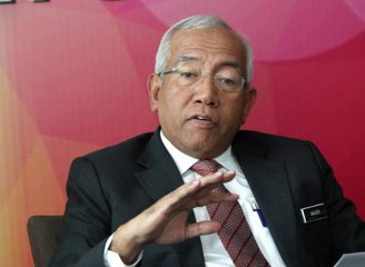 National schools will not become breeding ground for extremism, says minister