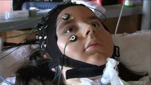 Brain-computer interface allows completely locked-in people to communicate