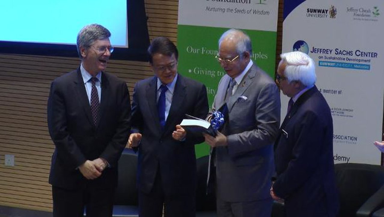 Najib: Malaysia on track with agenda for sustainable development