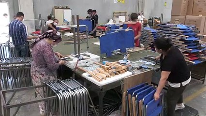 Kamp sandalyesi satışları Kovid-19 salgınıyla katlandı - İZMİR