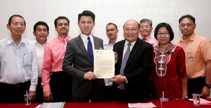 Chong Sin Woon: Discuss with us before applying to build SMJK schools