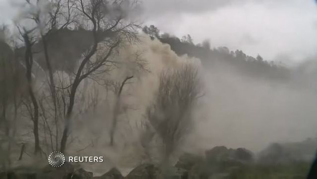 Mudslides destroy homes as flooding sweeps northern California