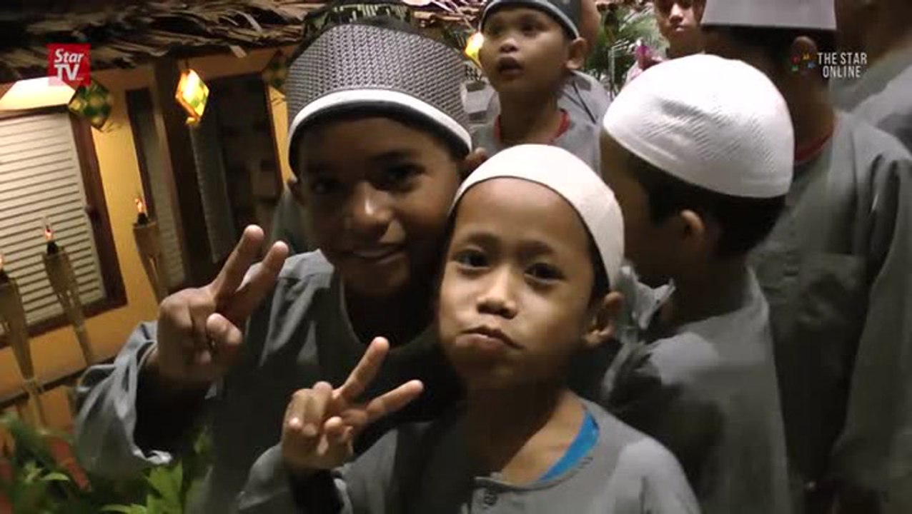 The Federal Kuala Lumpur spreads festive cheer