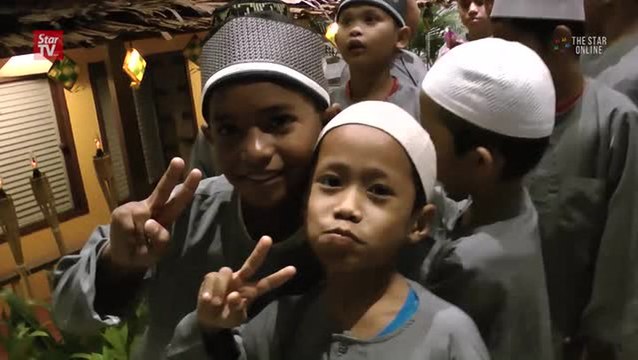 The Federal Kuala Lumpur spreads festive cheer