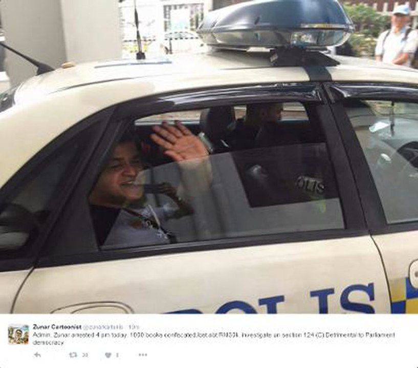 Zunar arrested at fan event