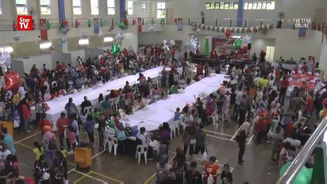 Christmas carnival brings community together