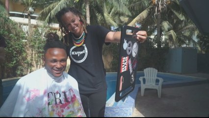 African Americans return home to escape racism