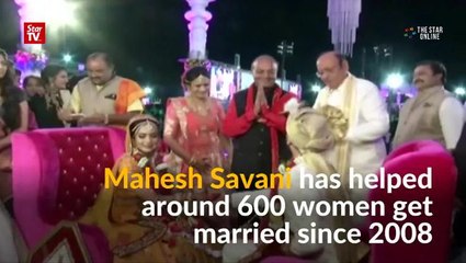 Mass wedding ceremony in India