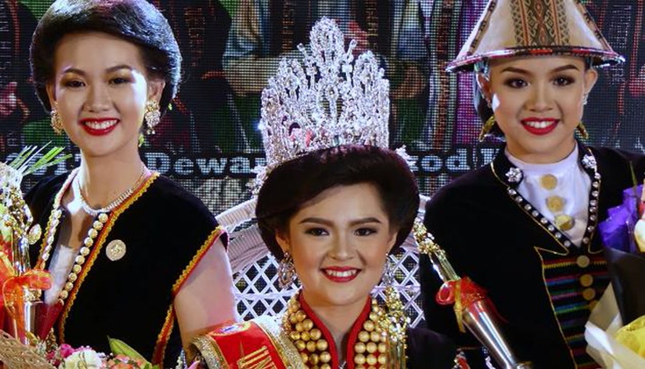 Kota Kinabalu lass crowned 'Harvest Queen' in Sabah