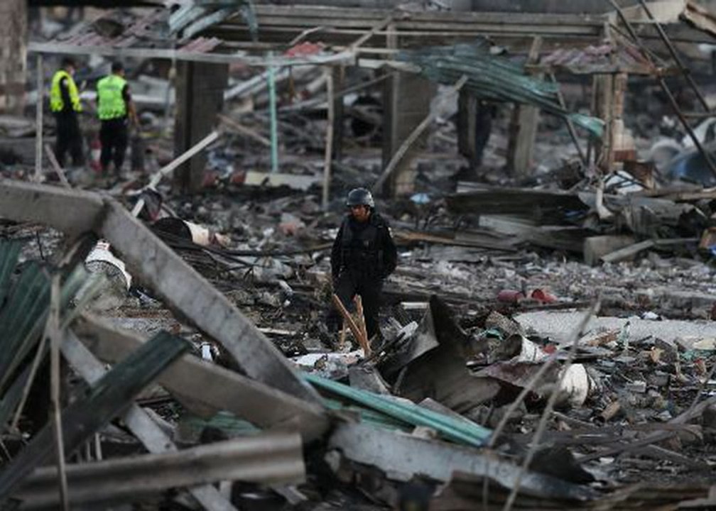 Mexico fireworks market explosion kills 27