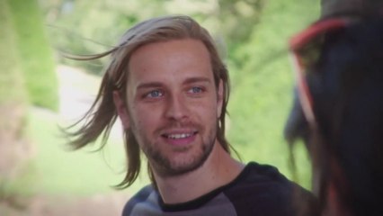 Plus belle la vie : Le coup de foudre Stan - Sabrina