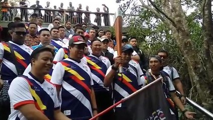 Torch Run heading up to Mount Kinabalu