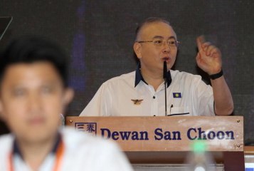 Stop delaying Chinese schools construction, Dr Wee tells DAP