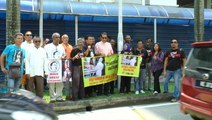 Solidarity gathering for Anwar