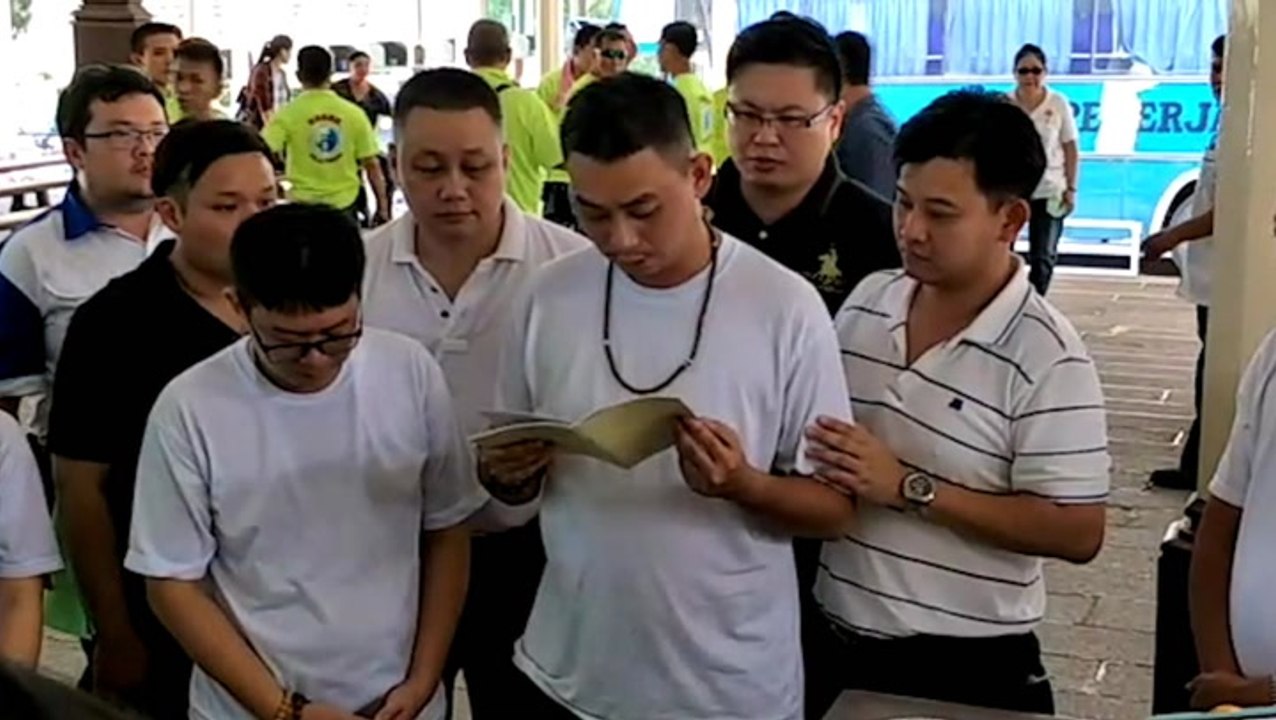 Bodies of Tanjung MCA Youth chief's wife, mother and children cremated