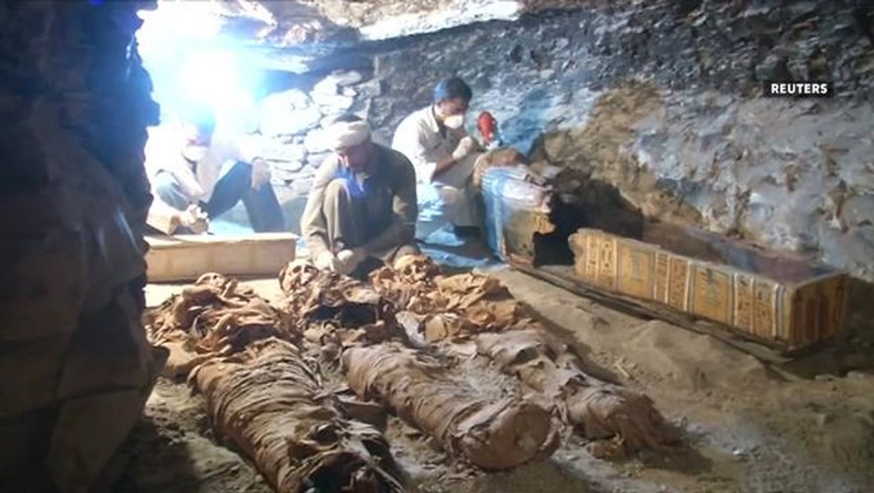 Egyptian archaeologists discover 3,000-year-old tomb of goldsmith