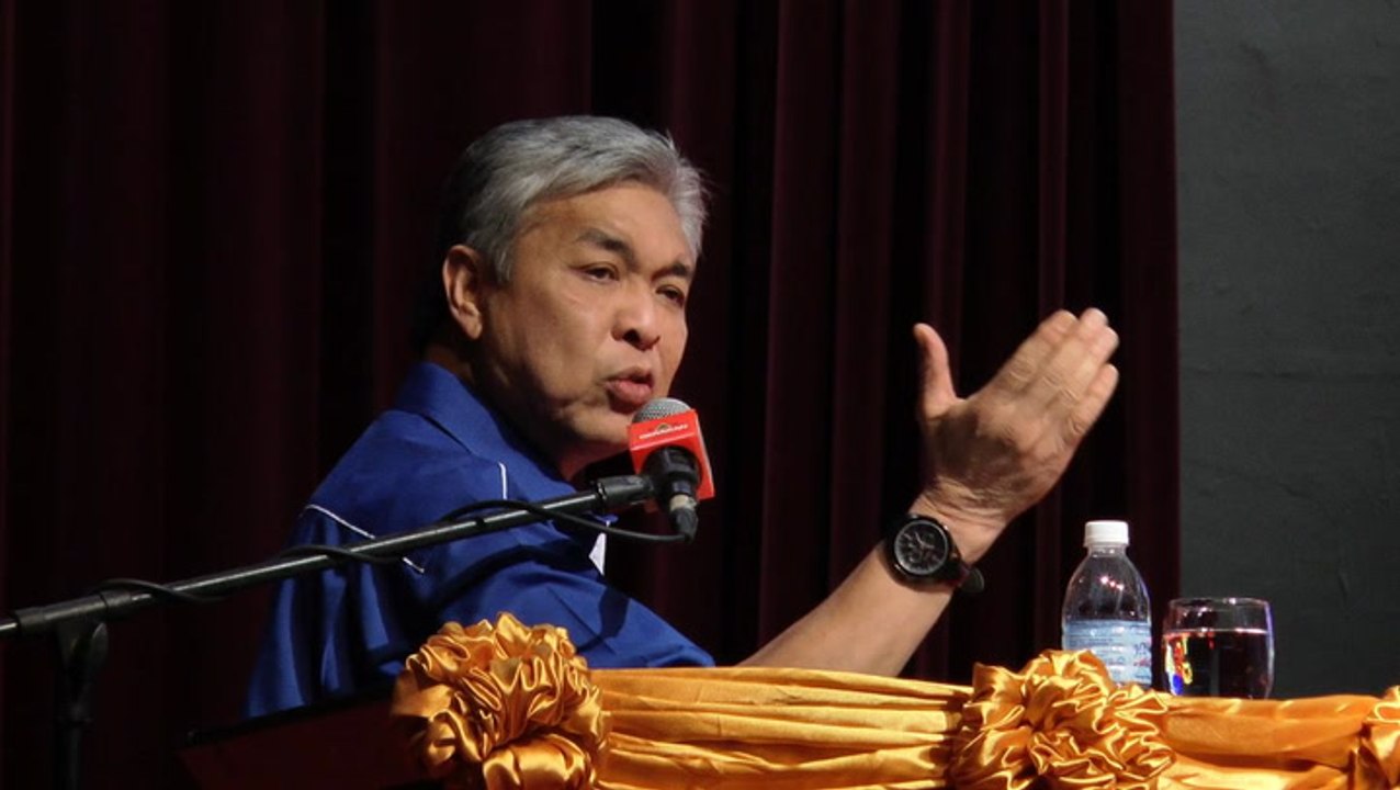 Zahid urges Gerakan leaders to go to grassroots