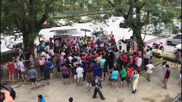 Taman Seri Setia flat residents living in fear of floods