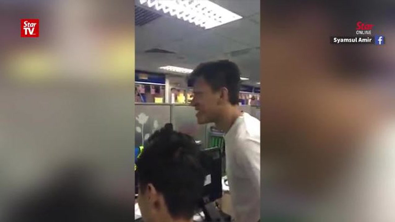 Video of multilingual JPJ officer goes viral