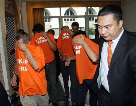 Selangor MB’s nephew among four remanded over illegal sand mining