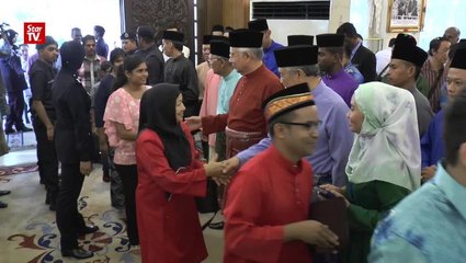 PM's open house a chance for quality time with family