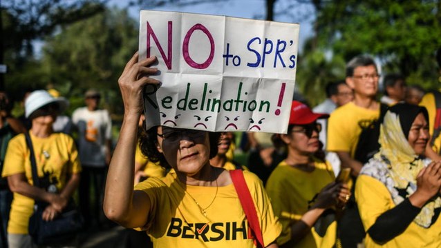 Redelineation protest: Bersih hands memorandum to Speaker’s rep