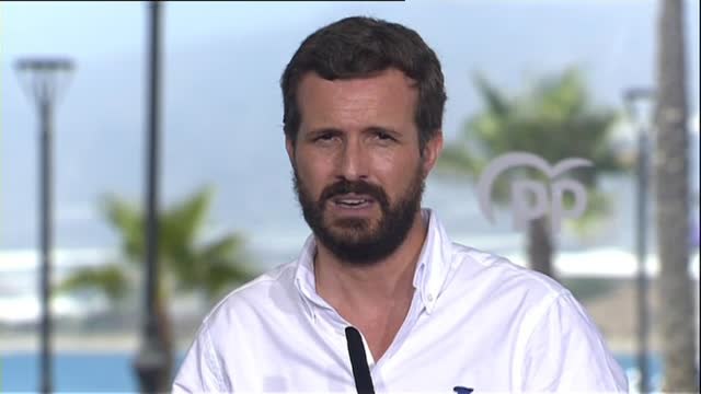 Casado: Menos mosquiteras para Doñana y más garantizar el material de protección de todos los españoles