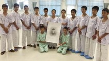 Thai boys pay tribute to ex-Navy Seal who died in rescue mission