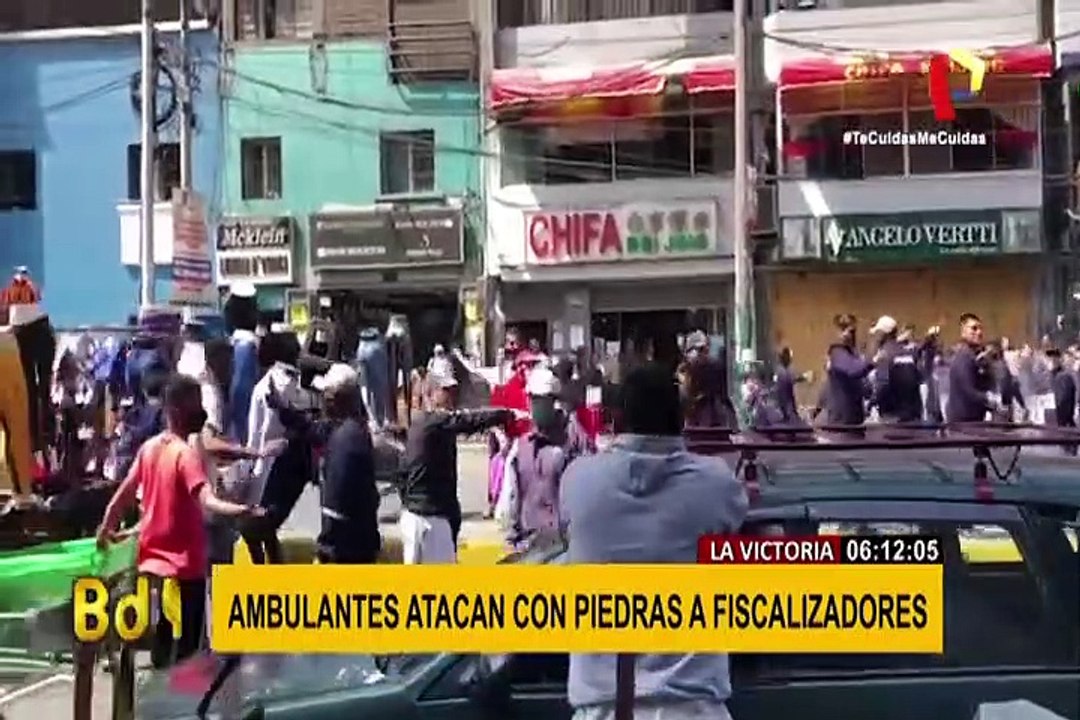 La Victoria: serenos y ambulantes se enfrentan violentamente en calles de Gamarra