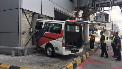 MAS van crashes into KLIA's airside door