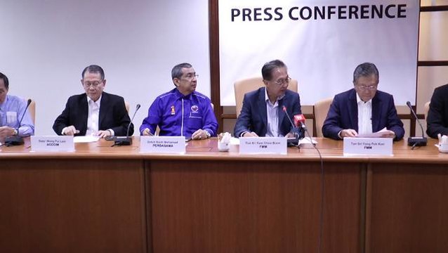 Business sector supports political financing reform