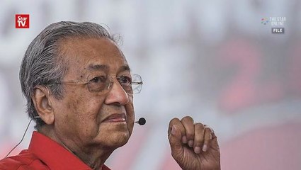 Tun M did not react when told of RM30bil forex losses