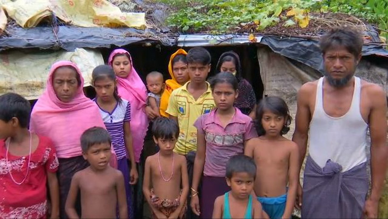 Thousands of Rohingya flee for Bangladesh as fresh violence erupts in Myanmar