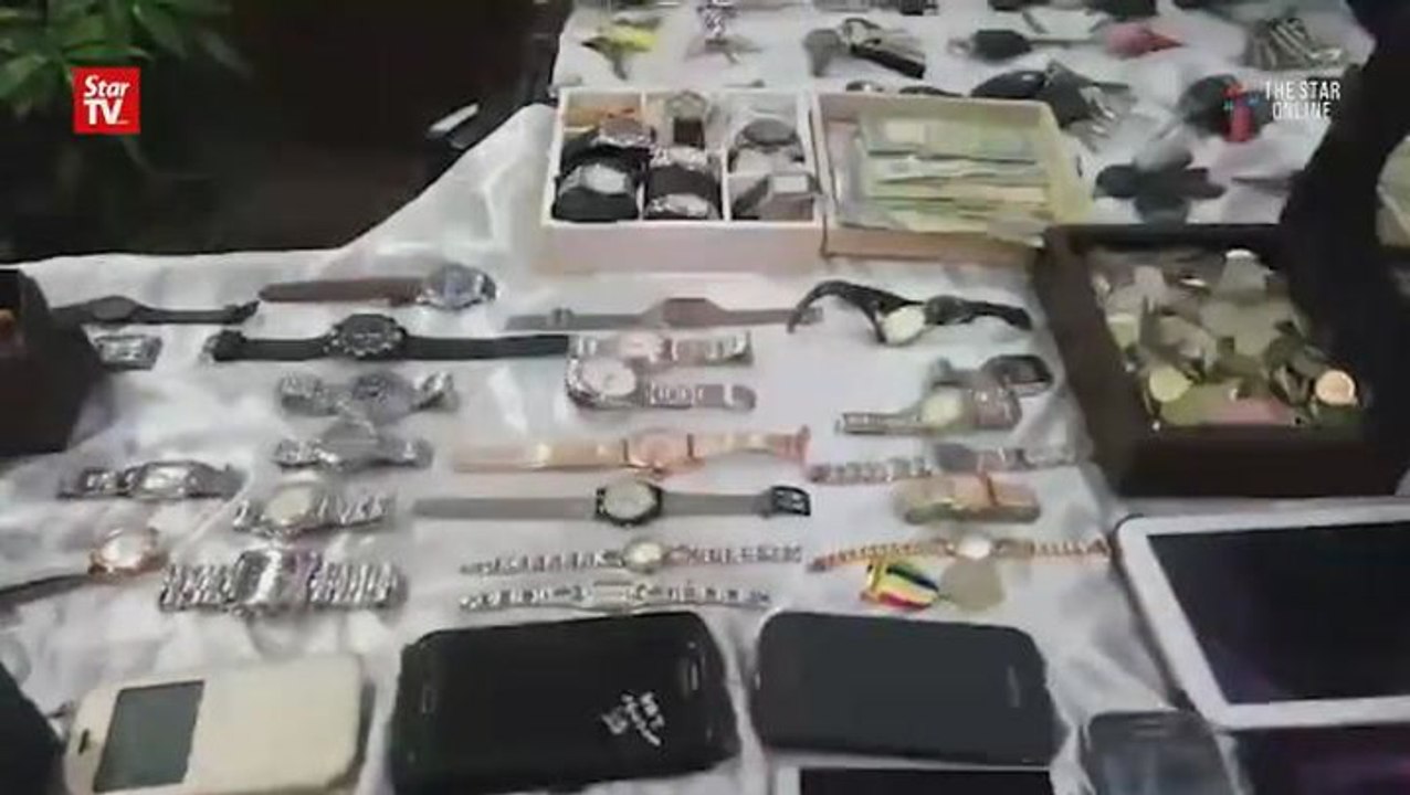 Sabah cops bust housebreaking gang