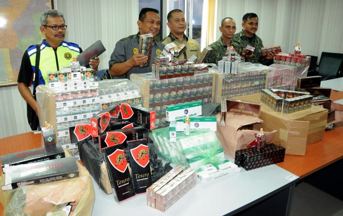Anti-smuggling raid nets over RM2.6mil worth of contraband cigarettes