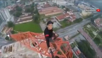 Another video of Ipoh 'daredevil' surfaces, this time, of a lone climber