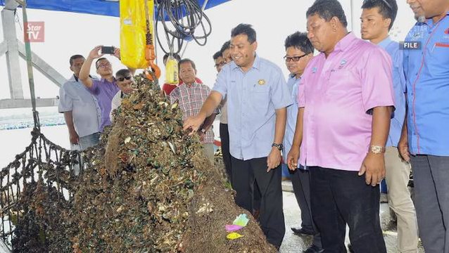 Fishermen worry about livelihood after Johor oil spill