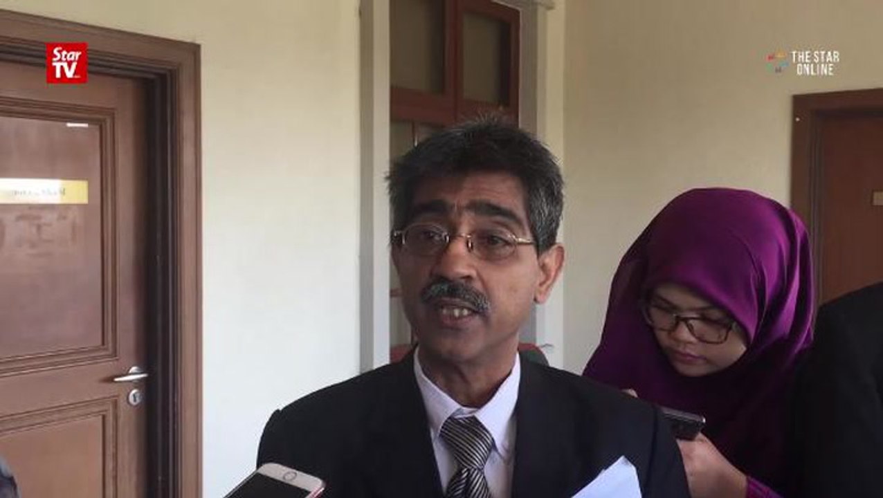 Defamation suit  against PM Najib's press sec goes to trial