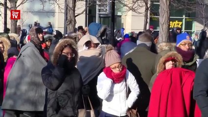 Free ticktes to Obama farewell speech going for as much as $5k online