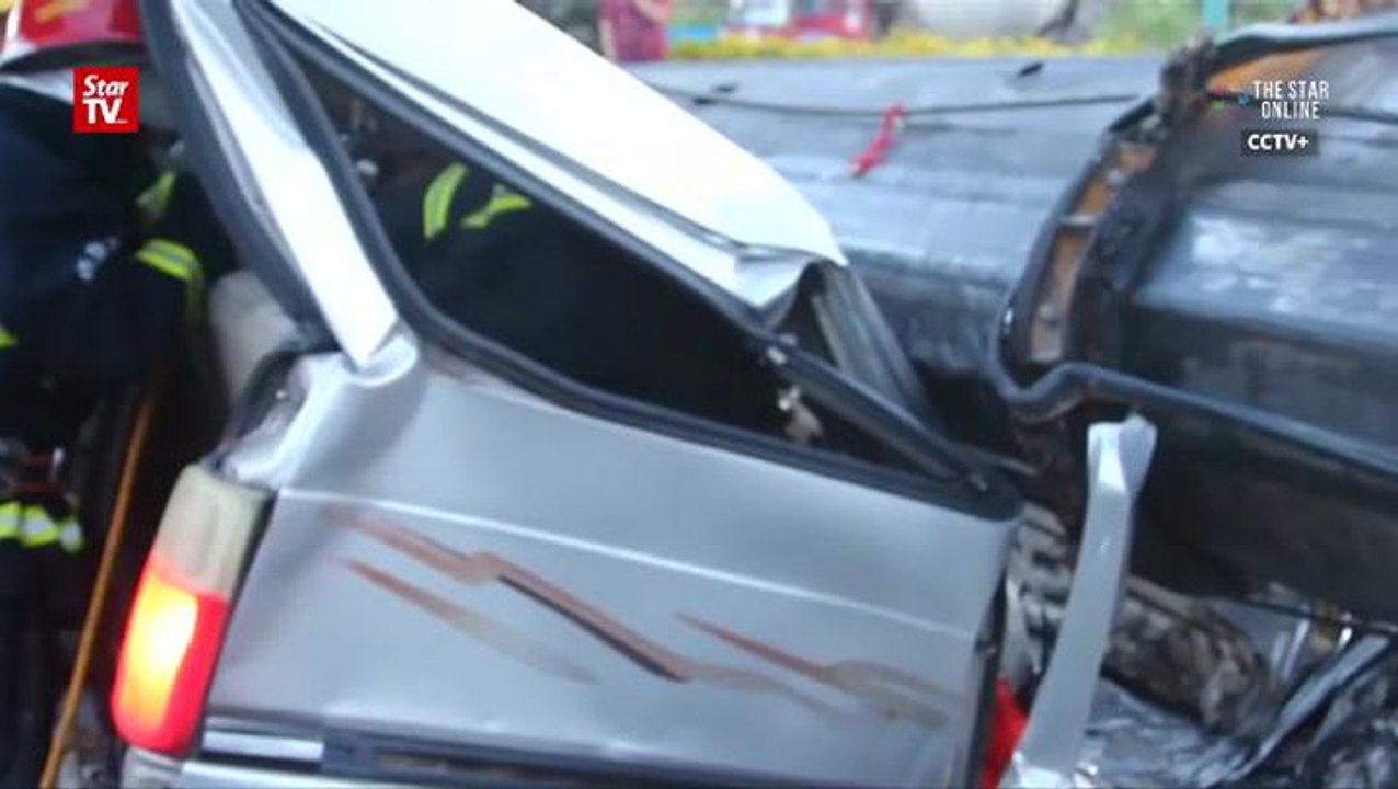 Crane topples over, kills seven